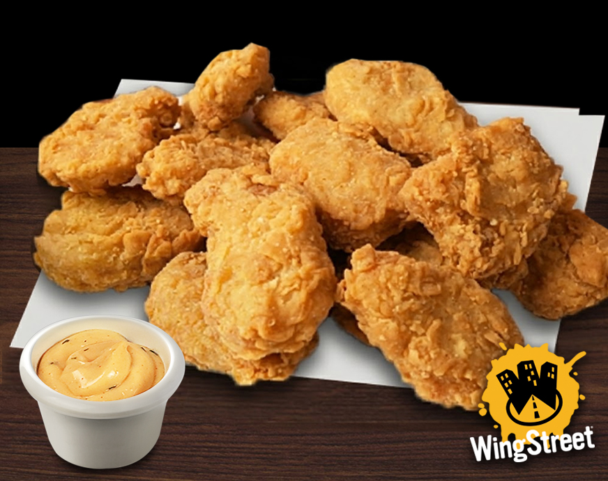 Chicken Nuggets with Spicy Garlic Dip